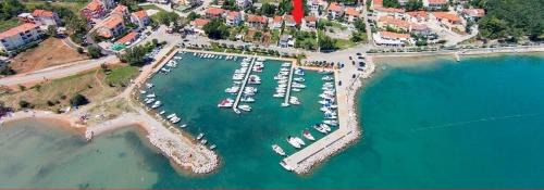 Cizici Apartment | Apartments Star by the sea