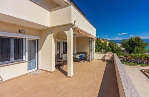 Cizici Apartment | Apartments Star by the sea