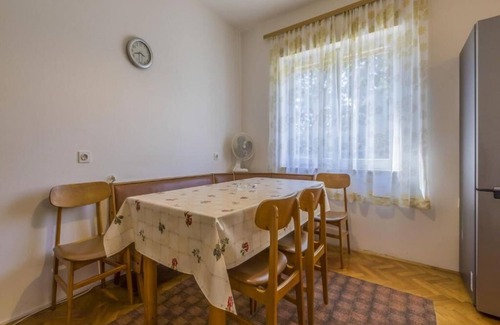 Selce Apartment | Apartments Tara (66481-A1) - Selce (Crikvenica)