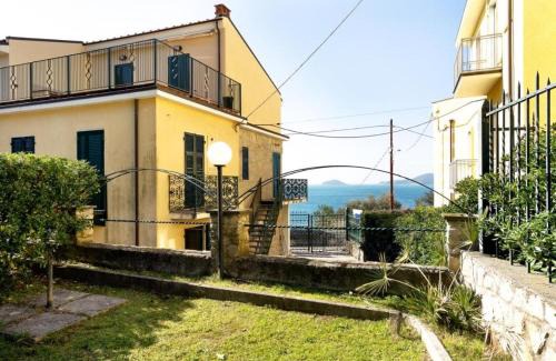 Tellaro House | Apartments Tellaro