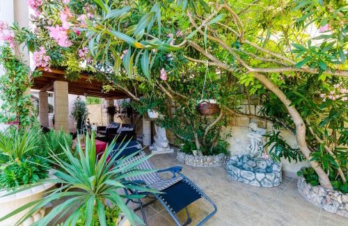 Montovjerna Apartment | Apartments Villa Aura - Adult Only