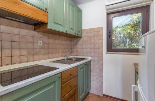 Njivice Apartment | Apartments Villa Mirna