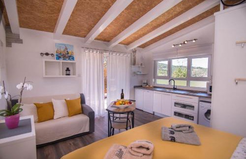Veli Losinj Apartment | Apartments with parking space Veli Losinj, Losinj - 21260