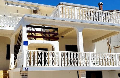 Metajna Apartment | Apartments with parking space Metajna, Pag - 6423