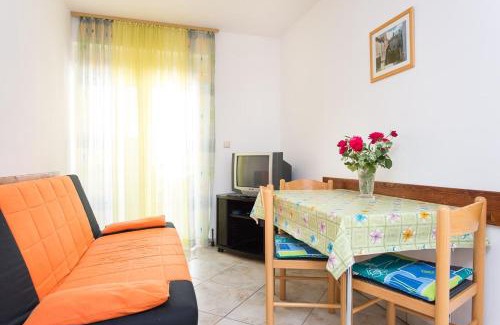 Baska Apartment | Apartments with parking space Baska, Krk - 22681