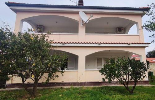 Lopar Apartment | Apartments with parking space Lopar, Rab - 23968