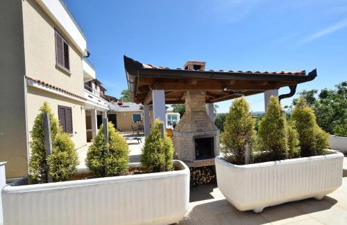 Municipality of Omisalj Apartment | Apartments Zrinka