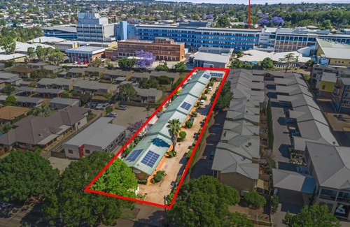 South Toowoomba Apartment | Apollo Lodge