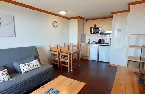 Besse-et-Saint-Anastaise Apartment | APPA 222C LMDS