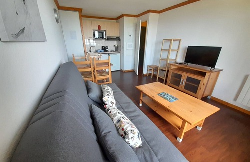 Besse-et-Saint-Anastaise Apartment | APPA 222C LMDS