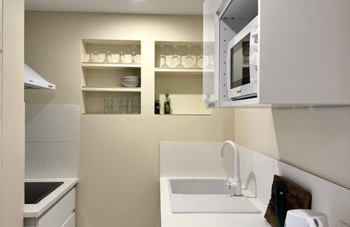 Greolieres Apartment | Apparently in sea and mountains