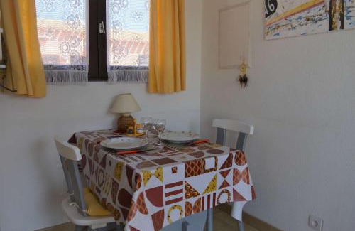 Leucate Apartment | Appart 2 pièces 4 couchages PORT LEUCATE NATURISME PL010-1004