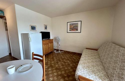 Saint-Cyprien Plage Apartment | Appart 2 studio cabine 4 couchages ST CYPRIEN PLAGE sc895-145