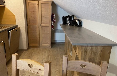 Villar-d'Arene Apartment | Appart 20 in a mountain village: nature and relaxation in Meije country