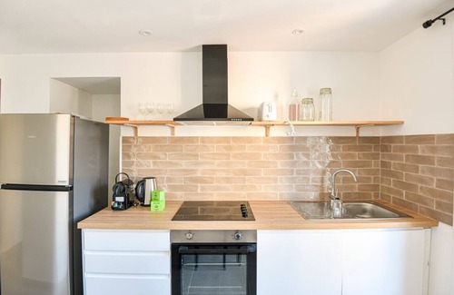 3rd Arrondissement Apartment | Appart 3 ch neuf proche Saint-Charles Belle de Mai