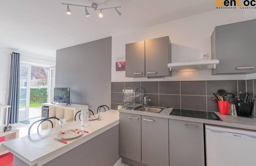 Bieville-Beuville Apartment | appart 39m2 avec Terrasse et jardin parking Netflix wifi Pas besoin de passe sanitaire