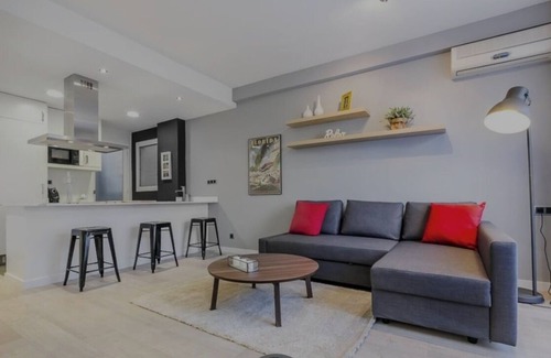 Prado-Perier Apartment | Appart good