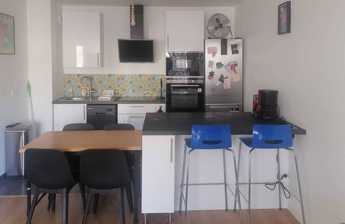 Neuilly-Plaisance Apartment | Appart Moderne Proche Paris et Disneyland / Wifi