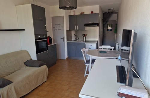 Meze Apartment | Appart+parking reserve 200m beach Mèze