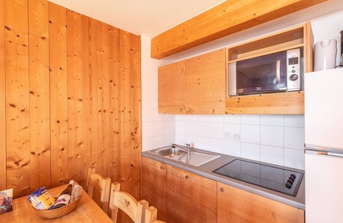 La Feclaz Condo | Appart proche de la navette + accès piscine