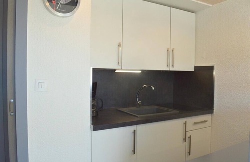 Leucate Apartment | Appart Studio/mezz 2 couchages PORT LEUCATE NATURISME