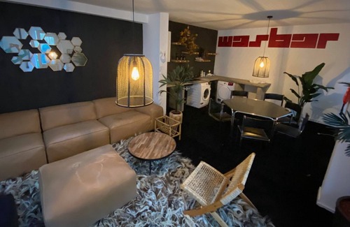 Statiekwartier Apartment | Appart4you Antwerpen a pie de Bares y Restaurantes