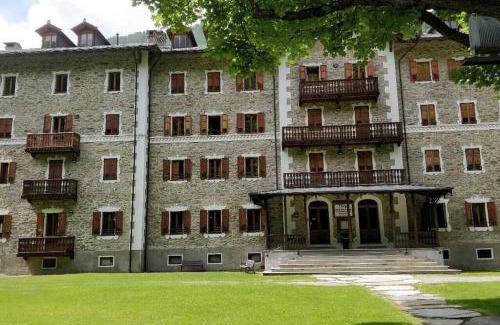 Prese-Montone Apartment | Appartamenti e camere del Re e della Regina - Grand Hotel Ceresole Reale