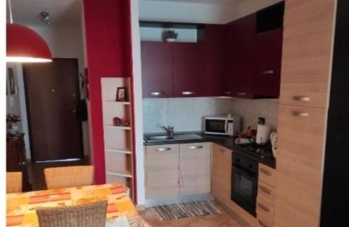 San Vincenzo Apartment | Appartamento con Piscina