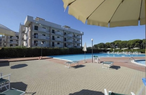 San Vincenzo Apartment | Appartamento con Piscina