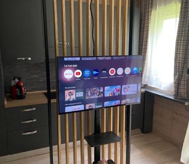 Cremeno Apartment | Appartamento con terrazzo in Barzio