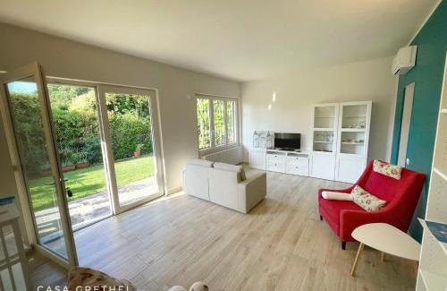 Gardone Riviera Apartment | Appartamento Grethel - Theater Home