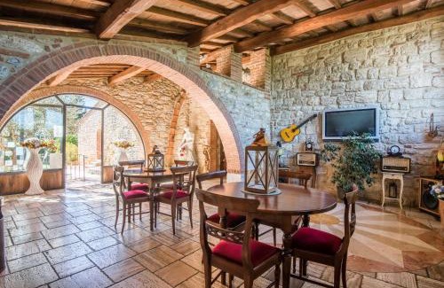 Serre di Rapolano House | Appartamento il Pino