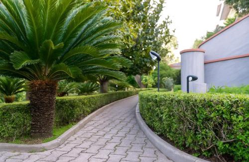 Mosciano Sant'Angelo Apartment | Appartamento in Villa Monaco