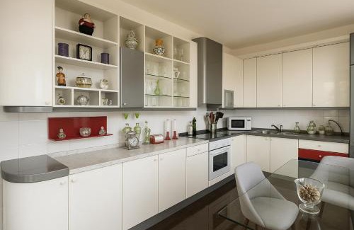 Mosciano Sant'Angelo Apartment | Appartamento in Villa Monaco