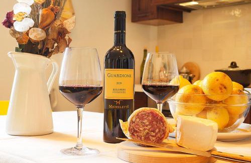 Donoratico Apartment | Appartamento La Stazione