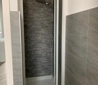 Castelnovate Apartment | APPARTAMENTO PIERANGELO DI FRONTE MALPENSA T1 e T2