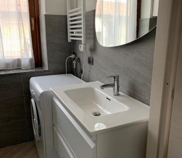 Castelnovate Apartment | APPARTAMENTO PIERANGELO DI FRONTE MALPENSA T1 e T2