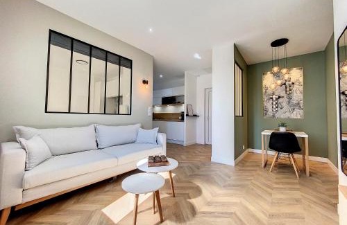 Creon Apartment | AppartChic - appartement standing - plein Centre & Parking privé