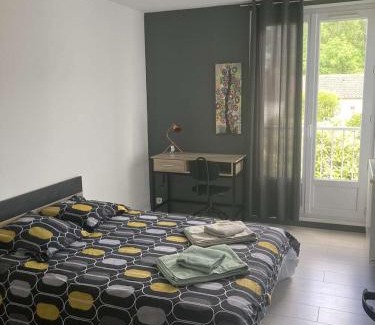 Saint-Etienne-du-Rouvray Apartment | Appartement 6 couchages environnement paisible
