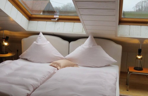 Pleisweiler Bed & Breakfast | Appartement/fewo, Dusche, WC, Ruhig - Gästehaus Renate und Albrecht Heil