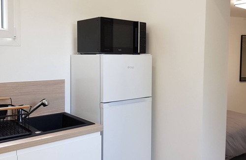 Saint-Dizier Apartment | Appartement Élégant en rez de Jardin Avec Piscine et Terrasse