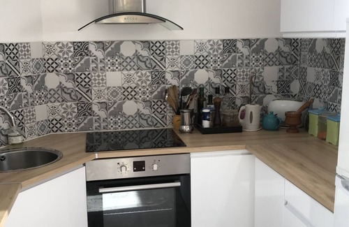 Saint-Michel-en-Greve Apartment | Appartement 200 mètres plages