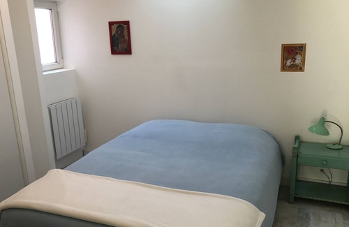 Saint-Michel-en-Greve Apartment | Appartement 200 mètres plages