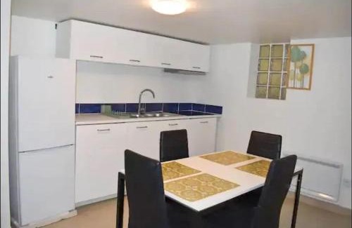 Arnouville Apartment | Appartement cosy à Arnouville - 34 m² avec vue jardin