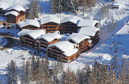 Plagne 1800 Condo | Appartement pour 4 | 20m des pistes + piscine!