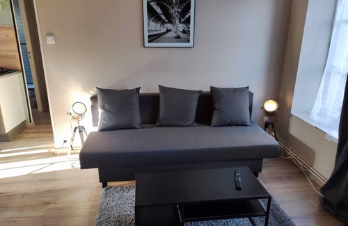 Sedan Apartment | Appartement à 100m du Plus Grand Château Fort D'europe