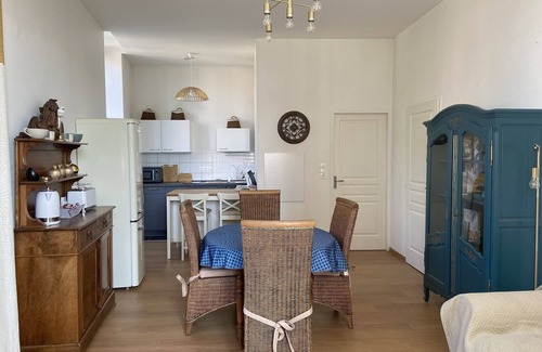 Dole Apartment | Appartement 2 Chambres Place Grevy