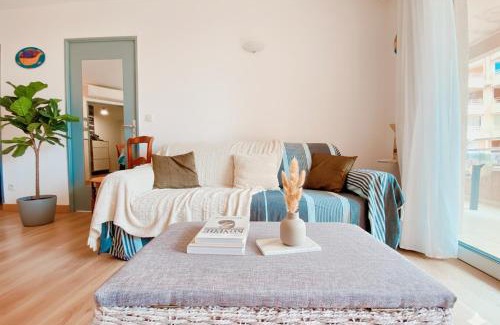 La Cote Radieuse Apartment | Appartement 2 chambres à la plage avec vue mer