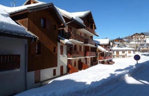 Valloire Apartment | Appartement 2 Pièces Cabine pour 6 Pers, Exposition Sud-Ouest, Animaux Acceptés - FR-1-263-474