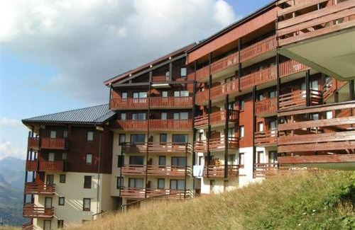 Reberty Apartment | Appartement 2 pièces cabine pour 5 pers, skis aux pieds, balcon sud-ouest, Reberty 2000 - FR-1-452-252